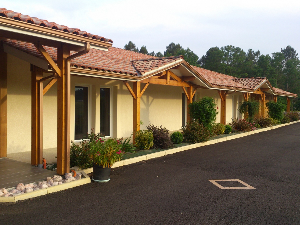 H�tel 2* de 28 chambres + maison de gardien : h�tel du lac 3