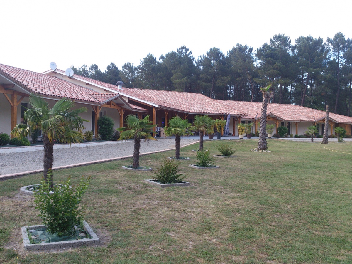 H�tel 2* de 28 chambres + maison de gardien : hotel du lac 4