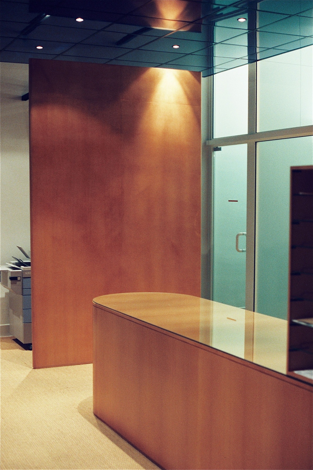 Usine Polyrey de Couze : am�nagement de la Direction et du Secr�tariat : F1030008