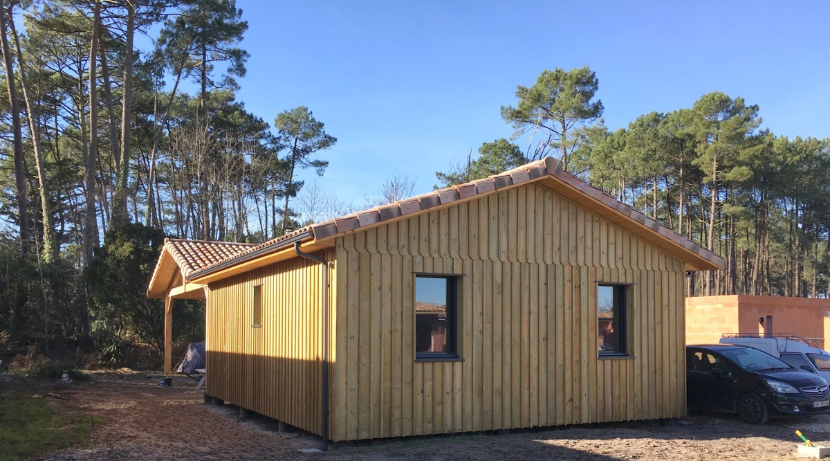 Construction d'une Maison Individuelle � Ossature Bois : C�t� Rue