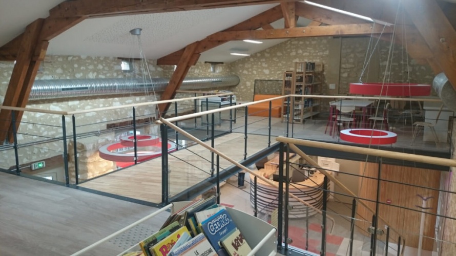 Transformation et réaménagement intérieur d�une bibliothèque : tlm-architecture-mediatheque-06-1024x575