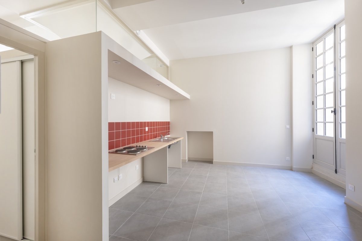 R�am�nagement de 3 appartements dans un immeuble ancien / T2