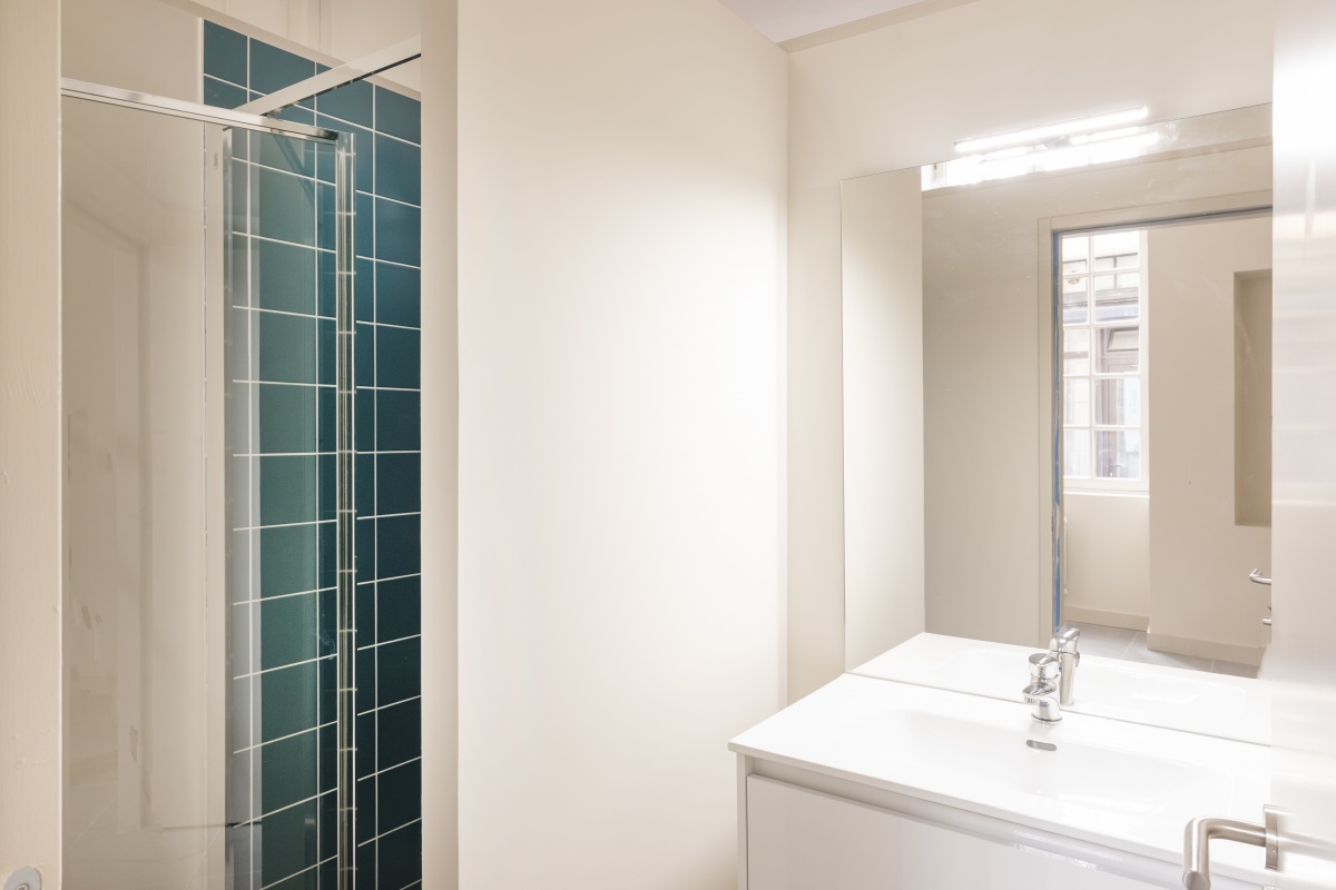 R�am�nagement de 3 appartements dans un immeuble ancien / T2 : Photo 267
