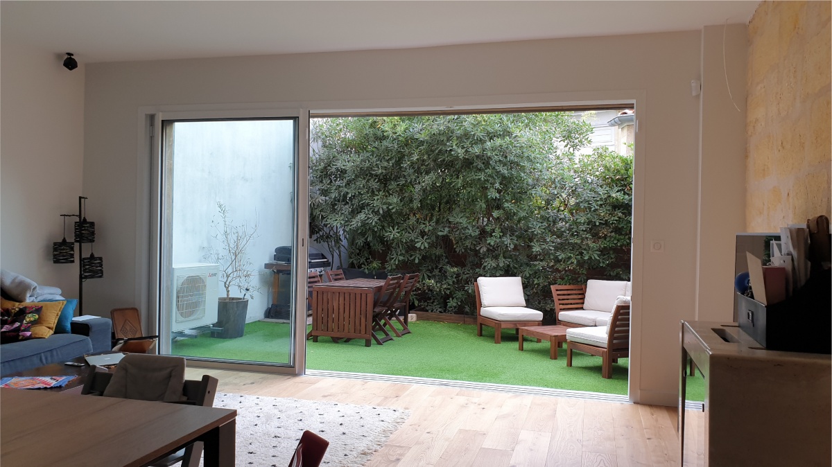 Maison haute : vue du s�jour