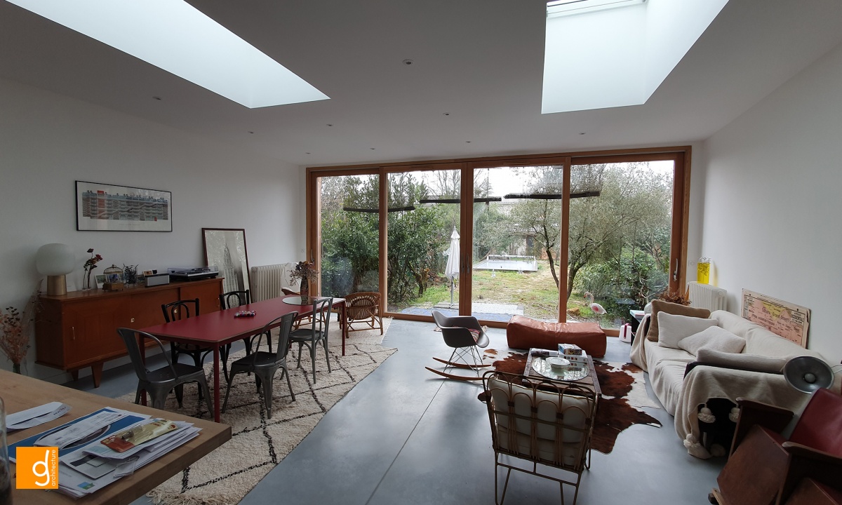 EXTENSION VIII : S�jour