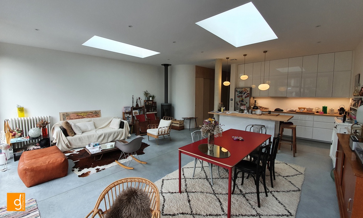 EXTENSION VIII : S�jour