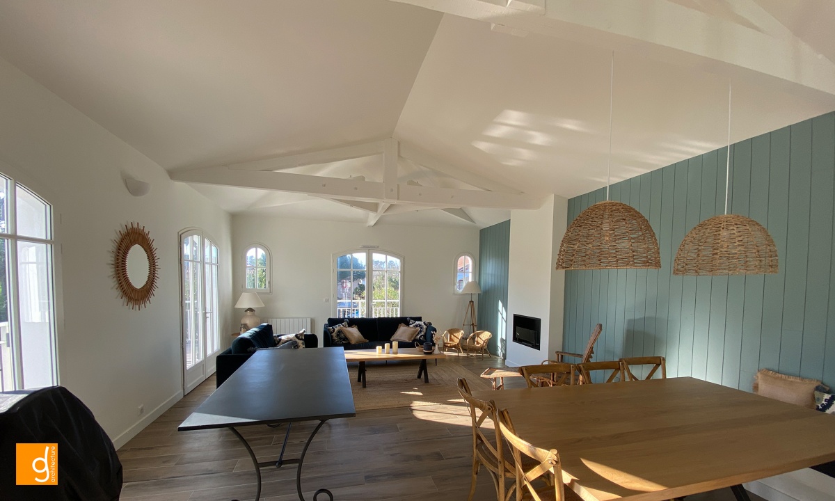 R�NOVATION XVII : slide 4