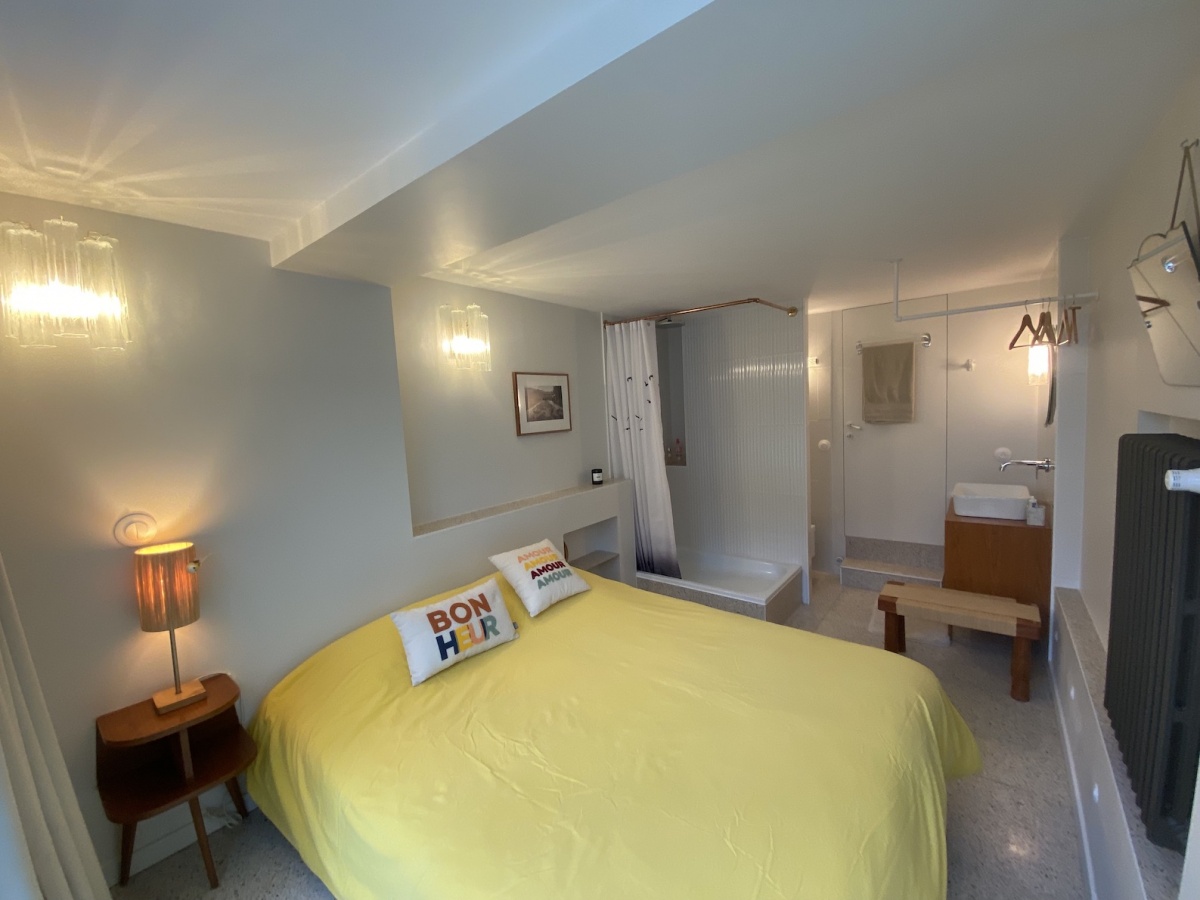 Rikiki Beach  Royan 2024 : studio RDJ 