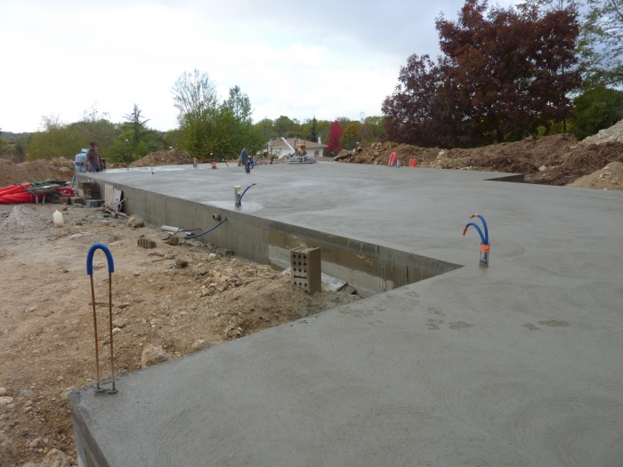 PASSIF ECOLOGIQUE CONTEMPORAIN : 09 dalle coulée.JPG