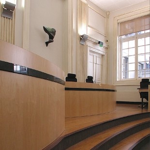 R�novation salle d'audience TGI de PAU : image_projet_mini_44472