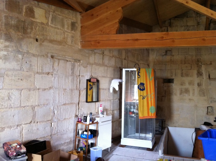 Amnagement de chambres d'hotes et cave a vins - SAINT EMILION : ETAT DES LIEUX