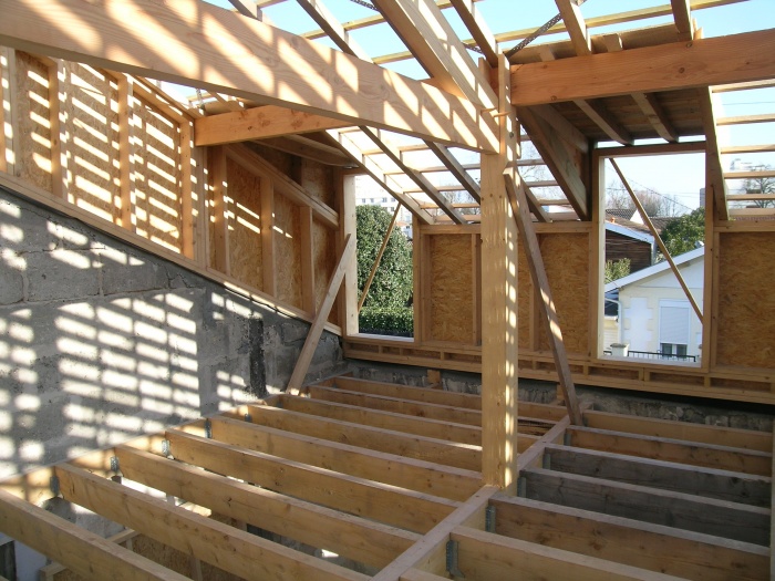 Maison B : Lucarne chambres �tage.JPG