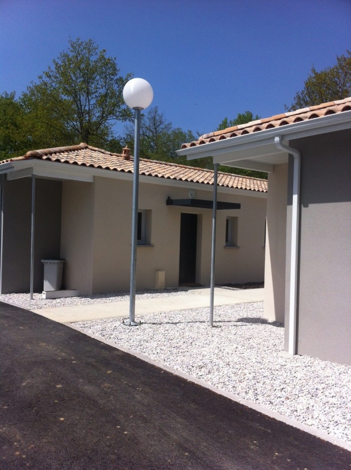 Ensemble de maisons individuelles BBC - LE PIAN MEDOC : En cours finition