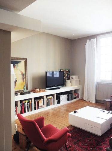 R�habilitation d'une maison de ville : 3. espace tv