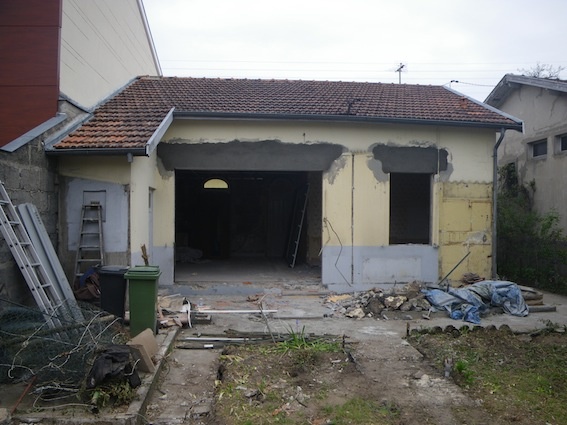 R�novation �choppe W : Fa�ade arri�re en cours de chantier