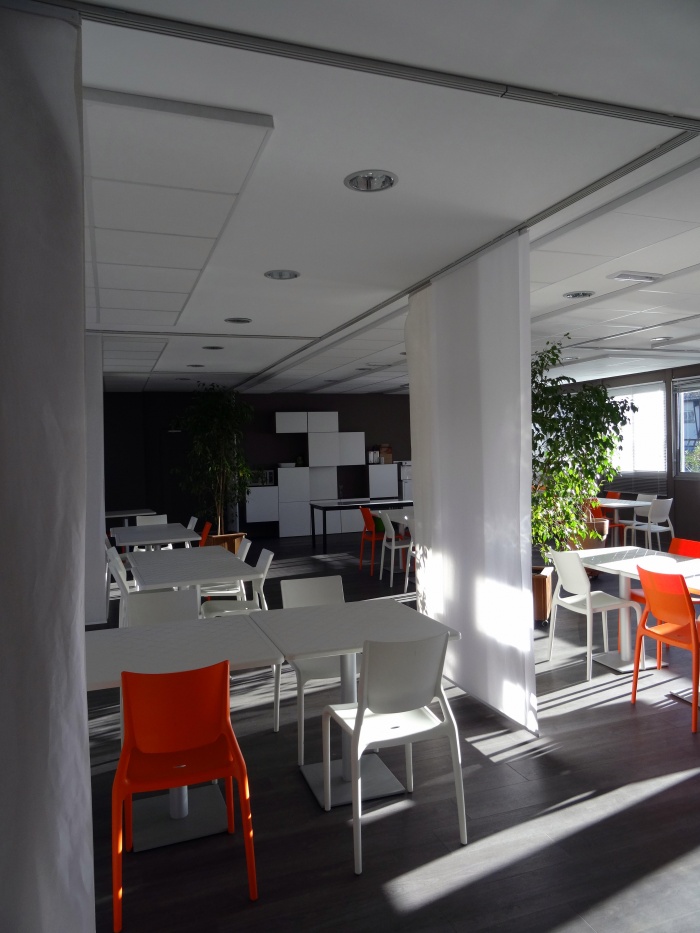 Concept de salle � manger pour un centre d'accueil handicap� : image_projet_mini_68428