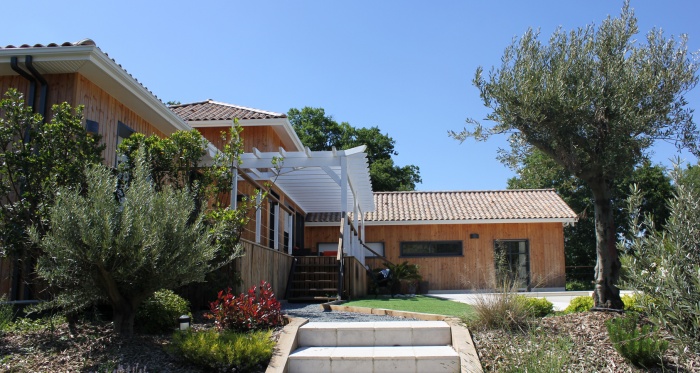 R�habilitation et extension d'une maison individuelle : 22