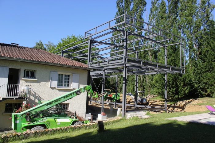 Extension contemporaine et r�novation d'une maison individuelle : photo 001