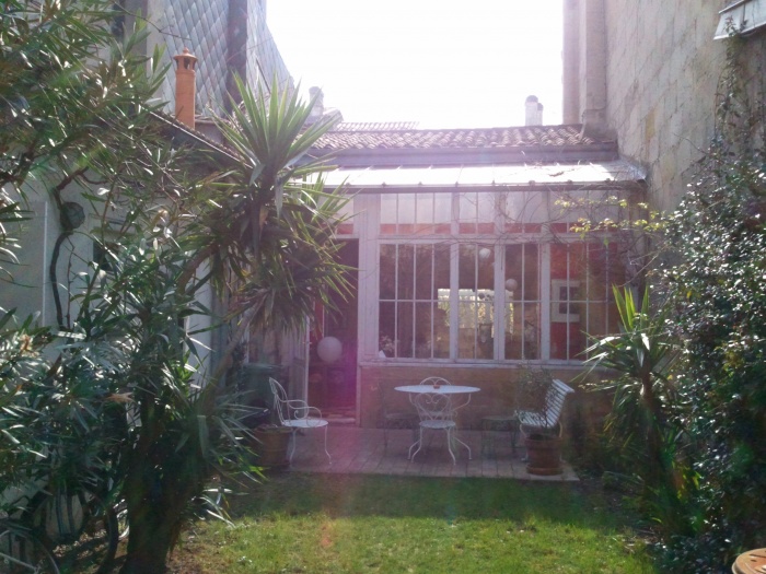 Maison BM : fa�ade sur jardin avant travaux