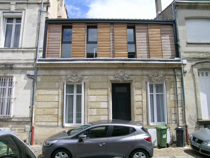 Maison BM : fa�ade sur rue apr�s travaux 2