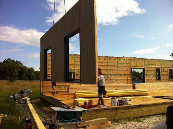 Grand''U'' : On l�ve les murs