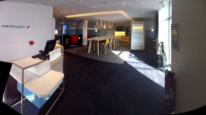 Salon 1�re classe AIR FRANCE a�roport BORDEAUX-MERIGNAC : panorama 2