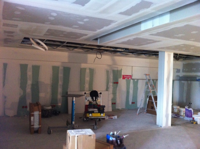 Salon 1�re classe AIR FRANCE a�roport BORDEAUX-MERIGNAC : faux plafonds