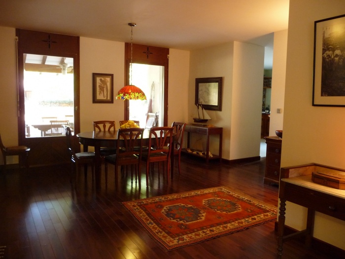 Construction d'une maison : Salle � manger