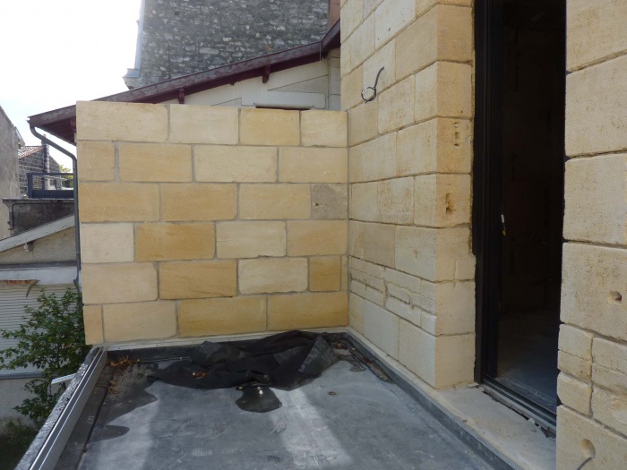 R�novation compl�te d'une maison de ville : Fa�ade pierre