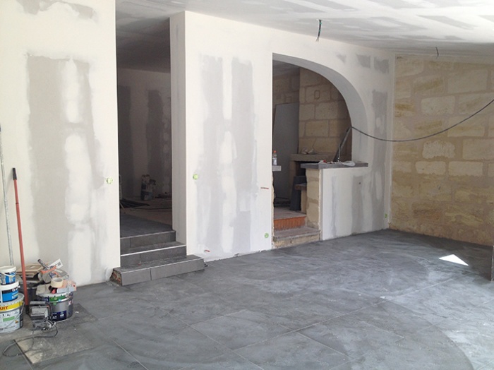 Restructuration et sur�l�vation d'une �choppe � Talence : s�jour