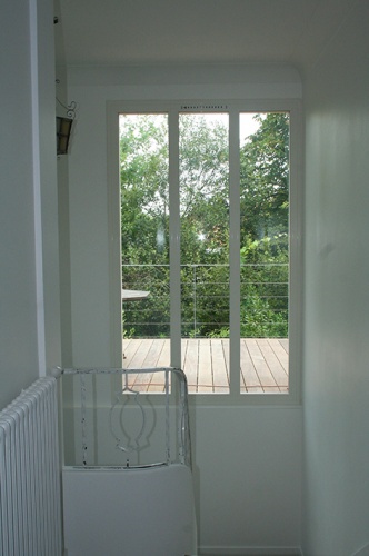 Restructuration partielle d'une maison et cr�ation d'une terrasse haute : int7