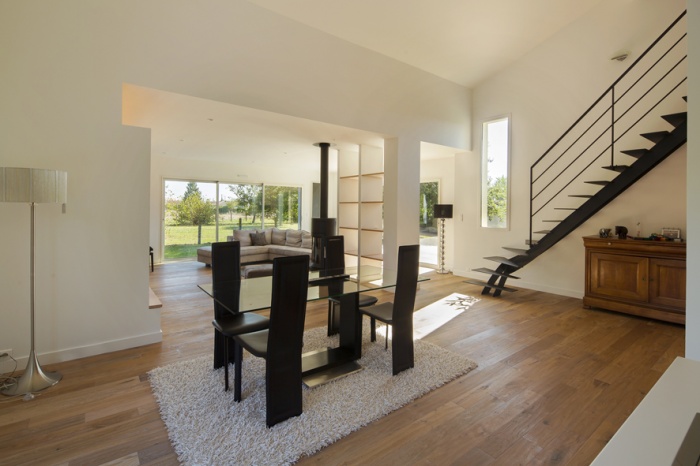 Extension et r�am�nagement d'une maison d'habitation : vue int�rieure 4