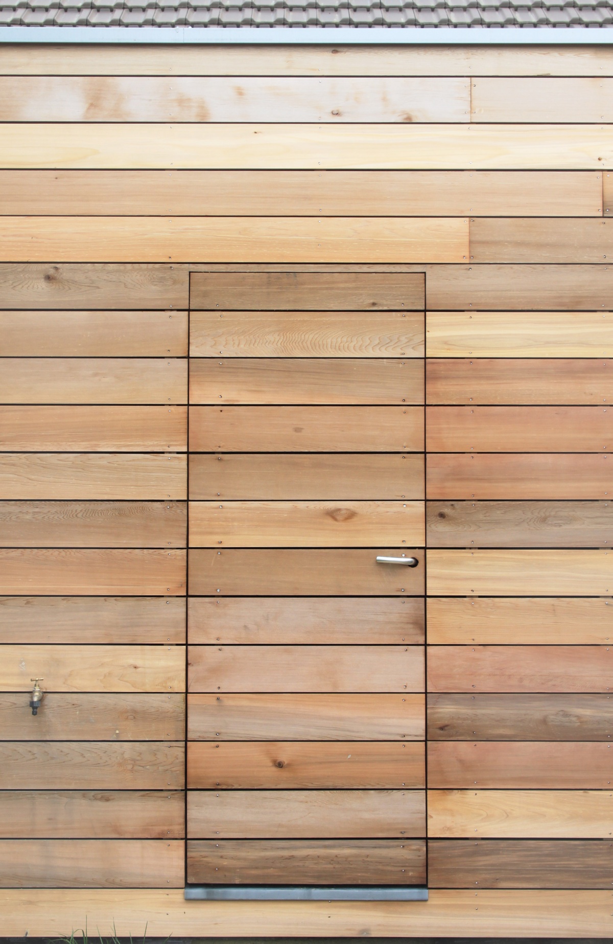 Maison M (r�novation et extension) : porte bard�e