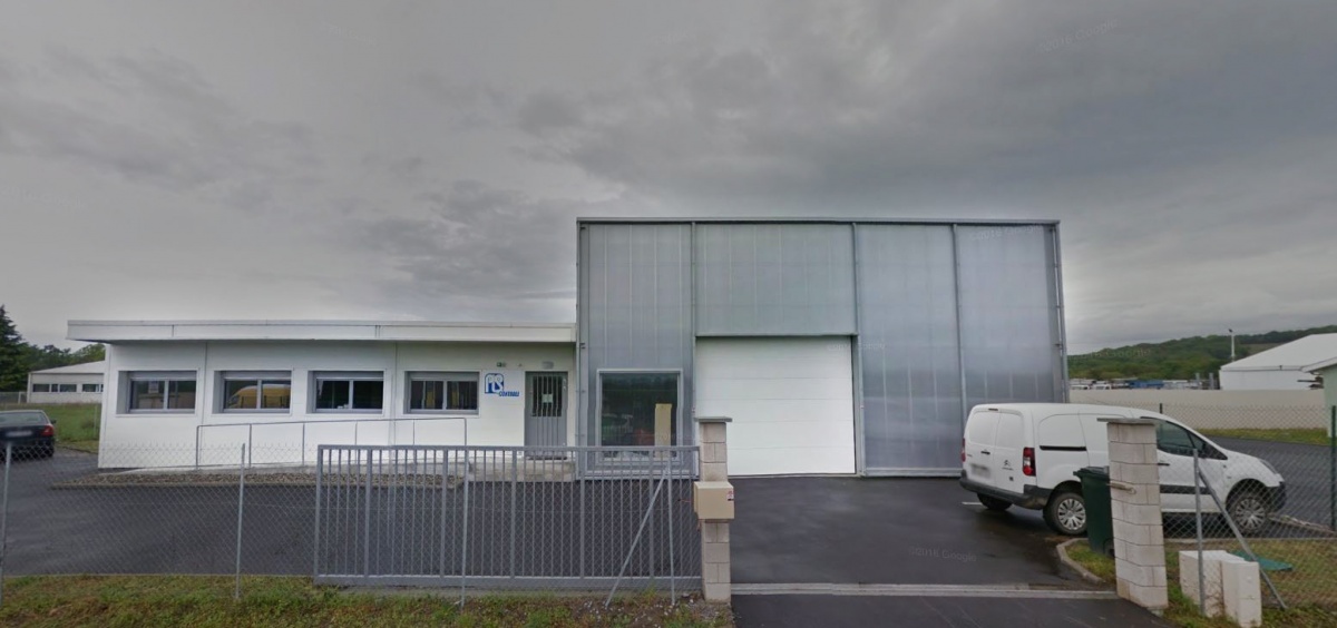 Locaux tertiaire : r�a1.JPG